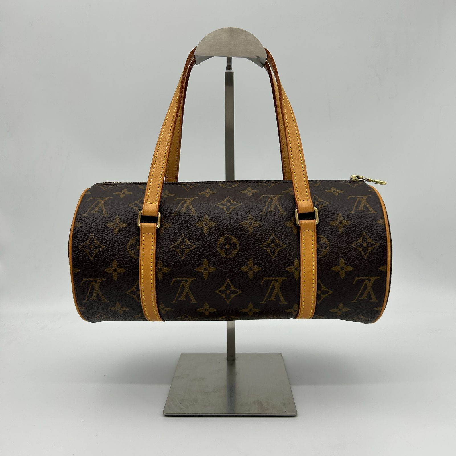 LOUIS VUITTON　（ルイヴィトン） モノグラム　パピヨン26 　M51386 ハンドバッグ 【中古】