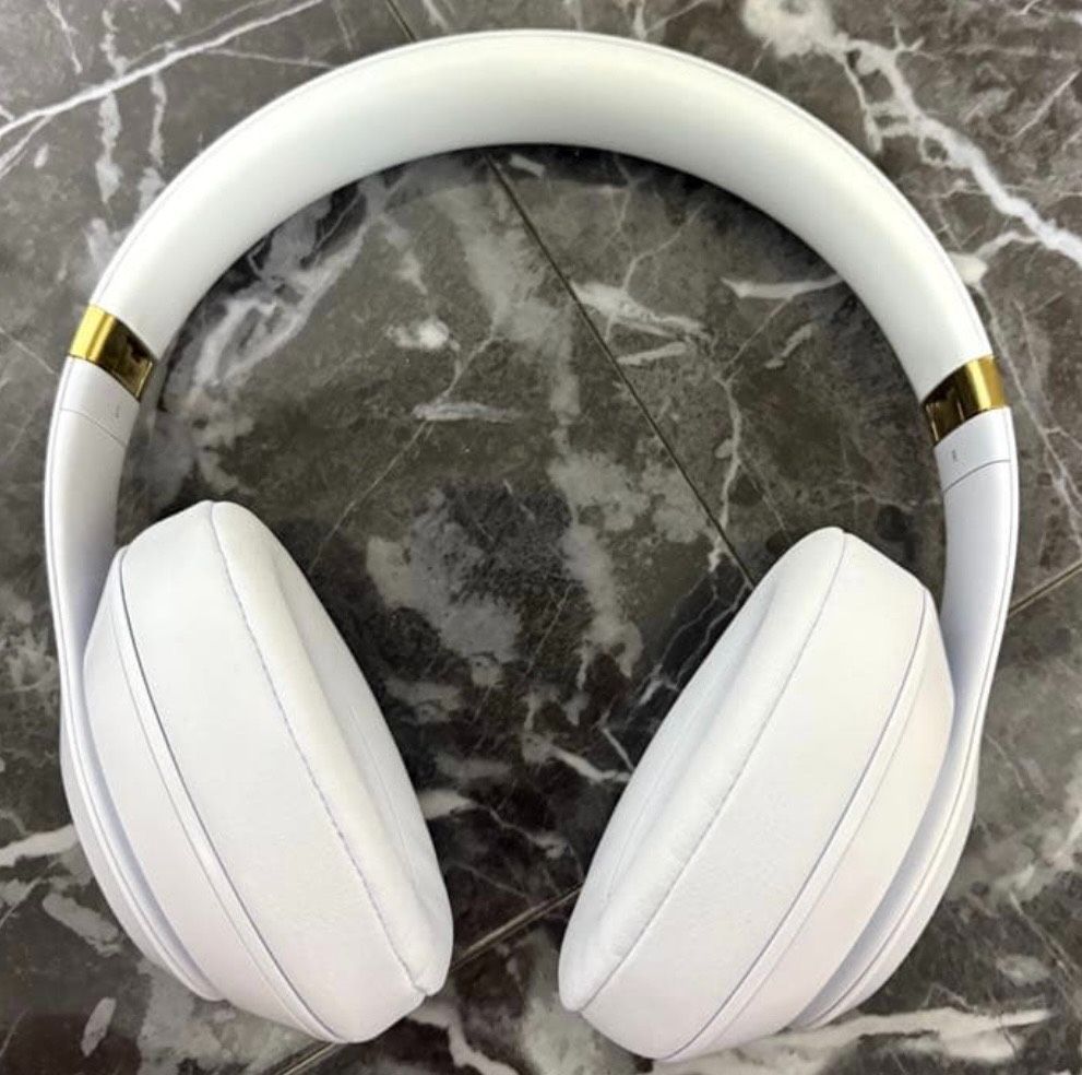 豊】Beats Studio 3 ワイヤレス ヘッドホン ホワイト ゴールド 動作
