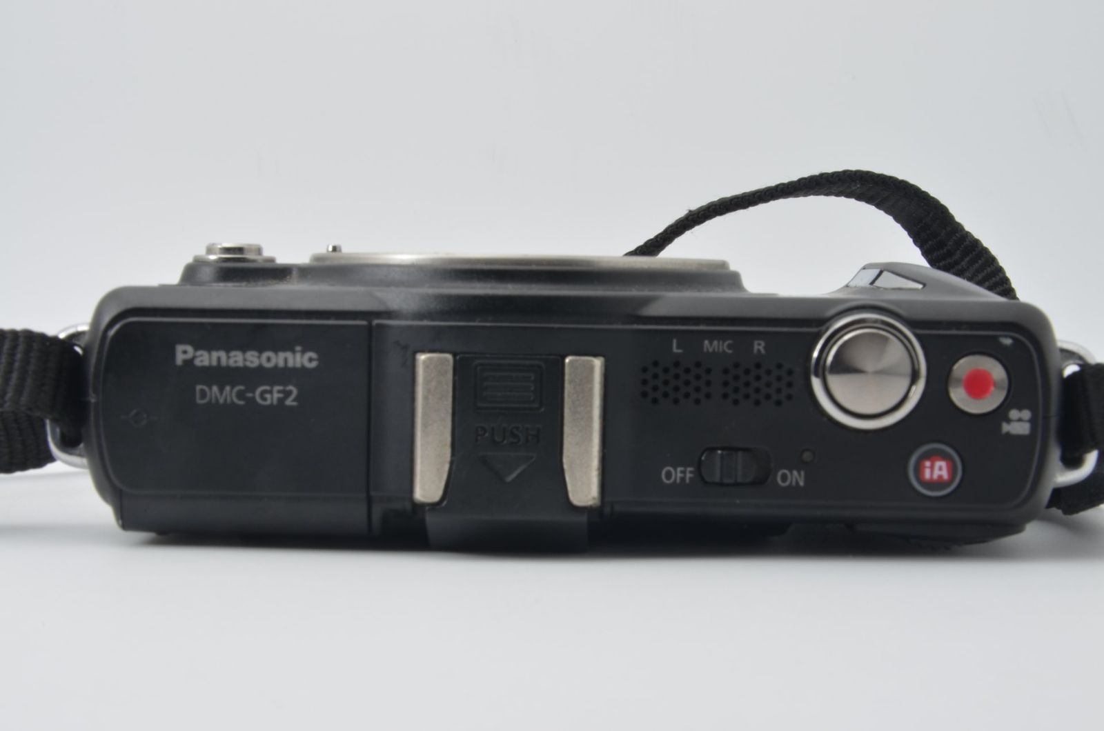 ☆美品☆ 【ショット数 1998回】パナソニック PANASONIC DMC-GF2