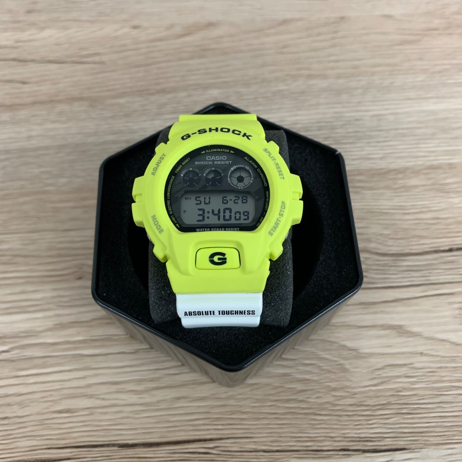 稼働品 G-SHOCK ジーショック 腕時計 DW-6900TGA-9 箱、冊子付き 20
