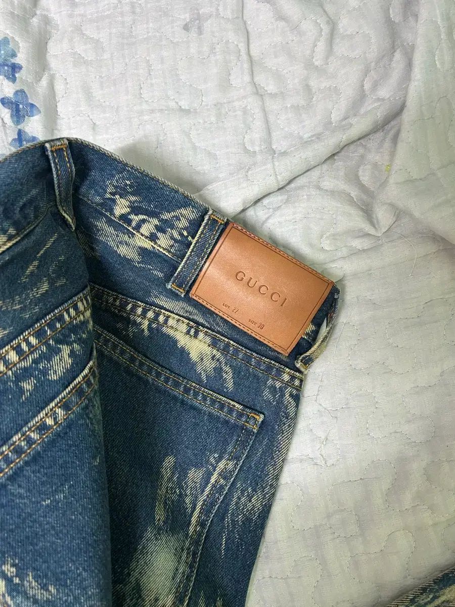 グッチ(GUCCI) ブリーチウォッシュ デニムパンツ 30サイズ
