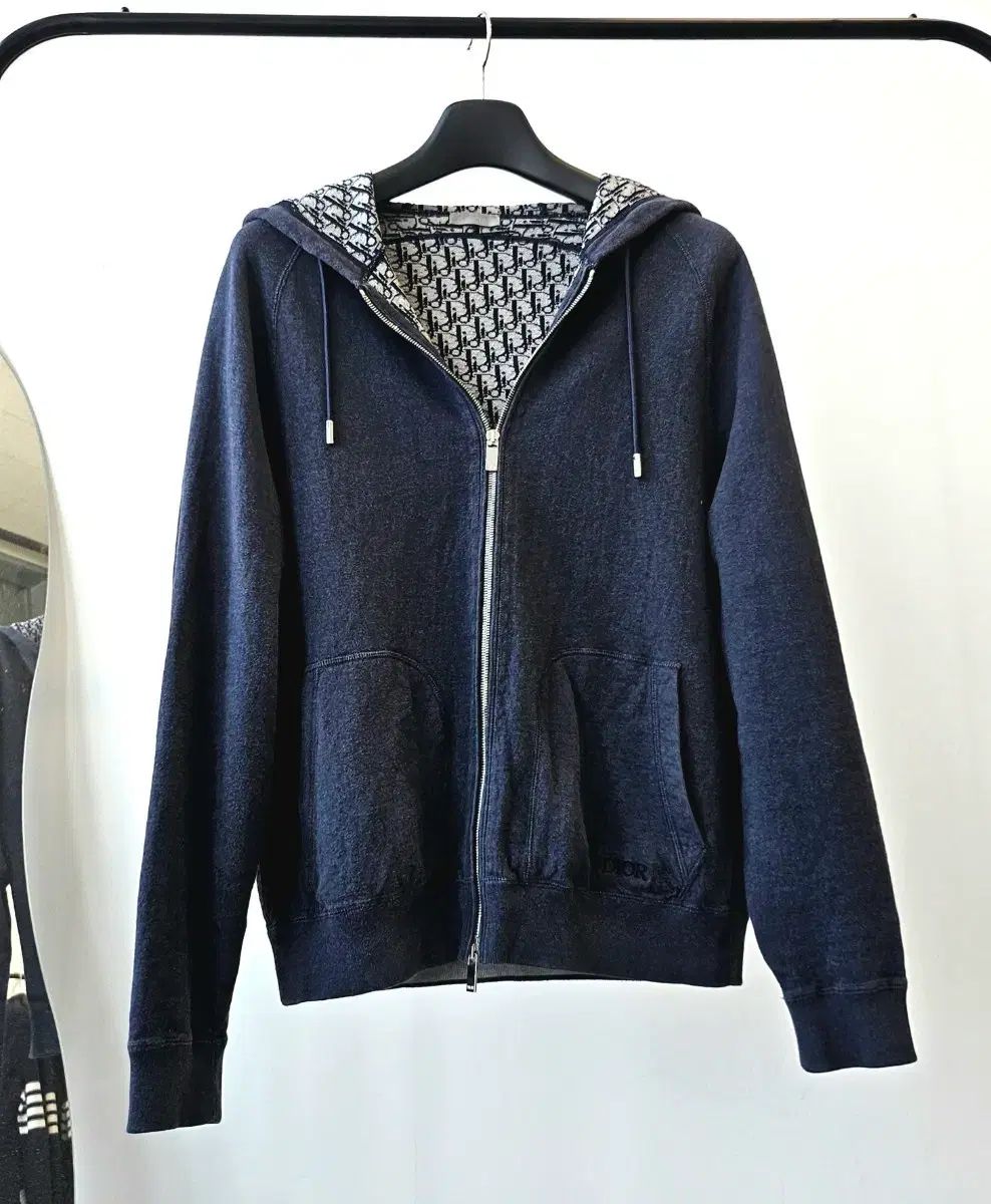 (S+級/XL size) ディオール オブリーク カシミア フーディー ジップアップ XLサイズ 146,610円