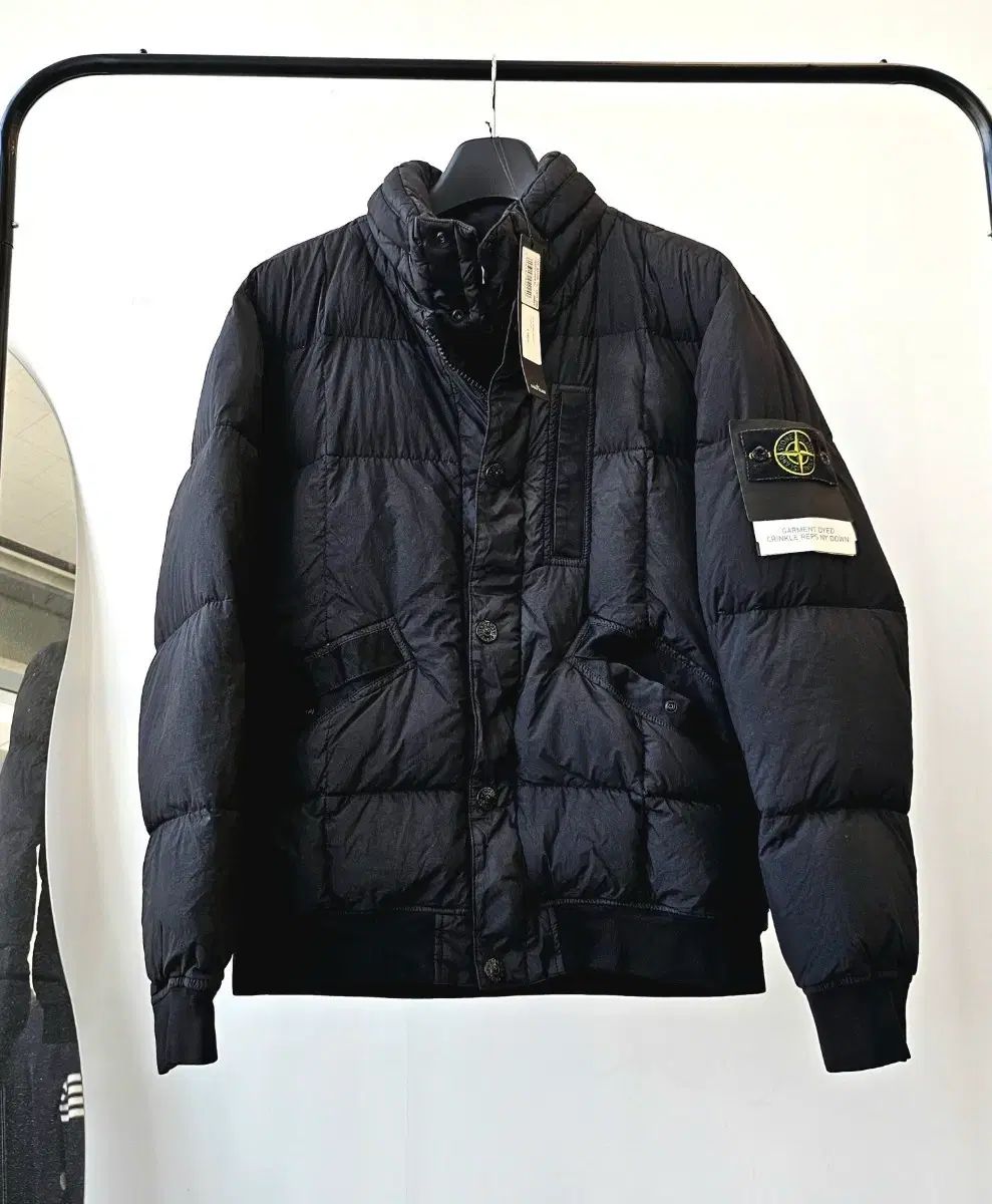 （S級/XLサイズ）STONE ISLAND ストーンアイランド クリンクルレップス ダウン XLサイズ