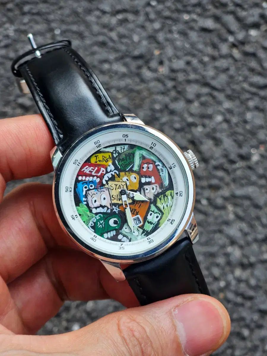 ハンドペインティングデザイン IN時計