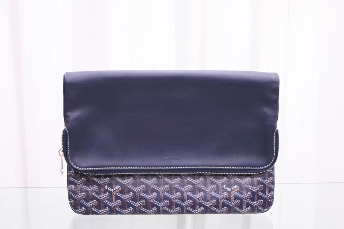 Maison Goyard サン・ルイ GM マリン クラッチ stmarigmlty12cl12p デパート 105,959円
