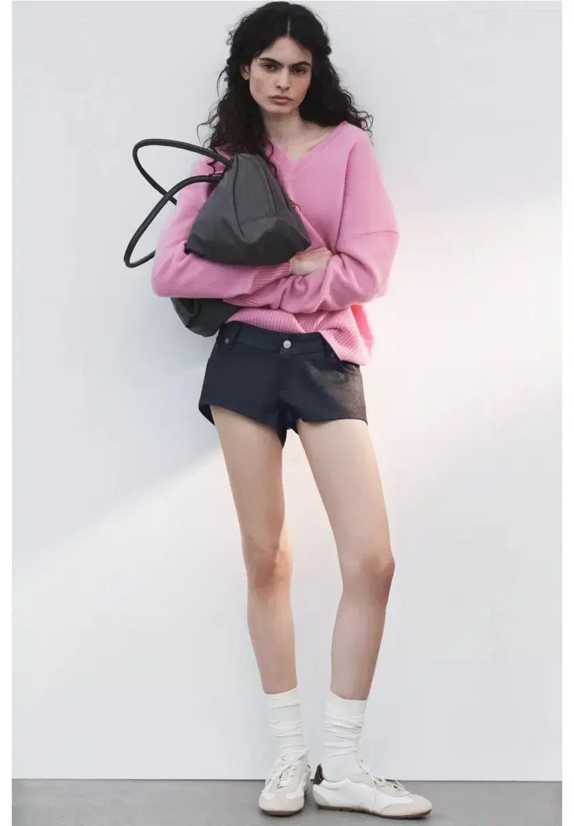 ZARA TRF ローライズ ミニ デニム ショーツ