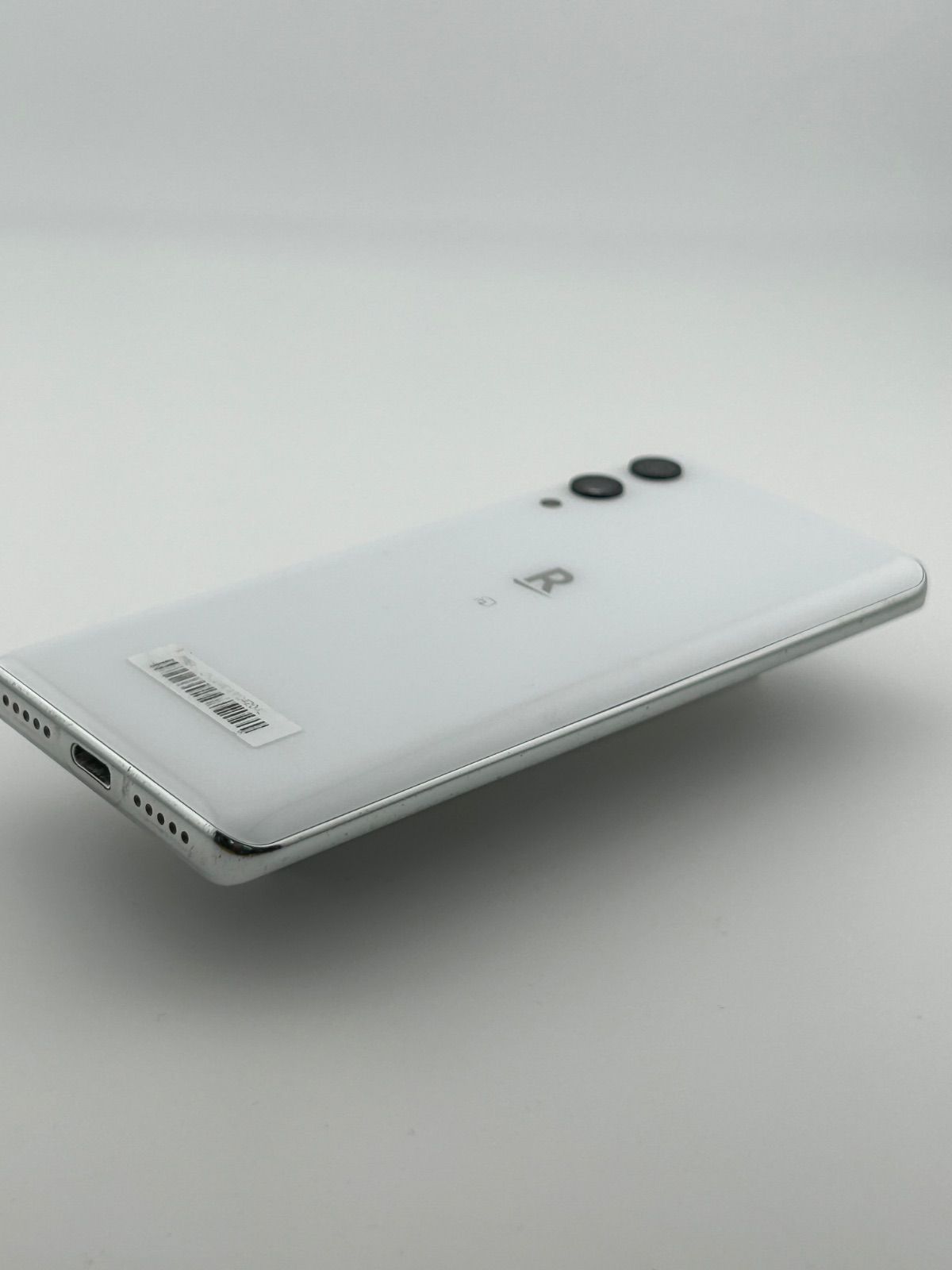 Rakuten Hand P710 WHITE 本体 未使用 未開封 Rakuten Hand P710 White