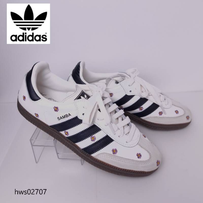 アディダス adidas スニーカー シューズ 25cm ホワイト ブラック 白 黒 花柄 フラワー 刺繍 レザー スエード レディース ユニセックス 中古 美品 サンバ SAMBA ローカット カジュアル スポーツ ファッション hws02707