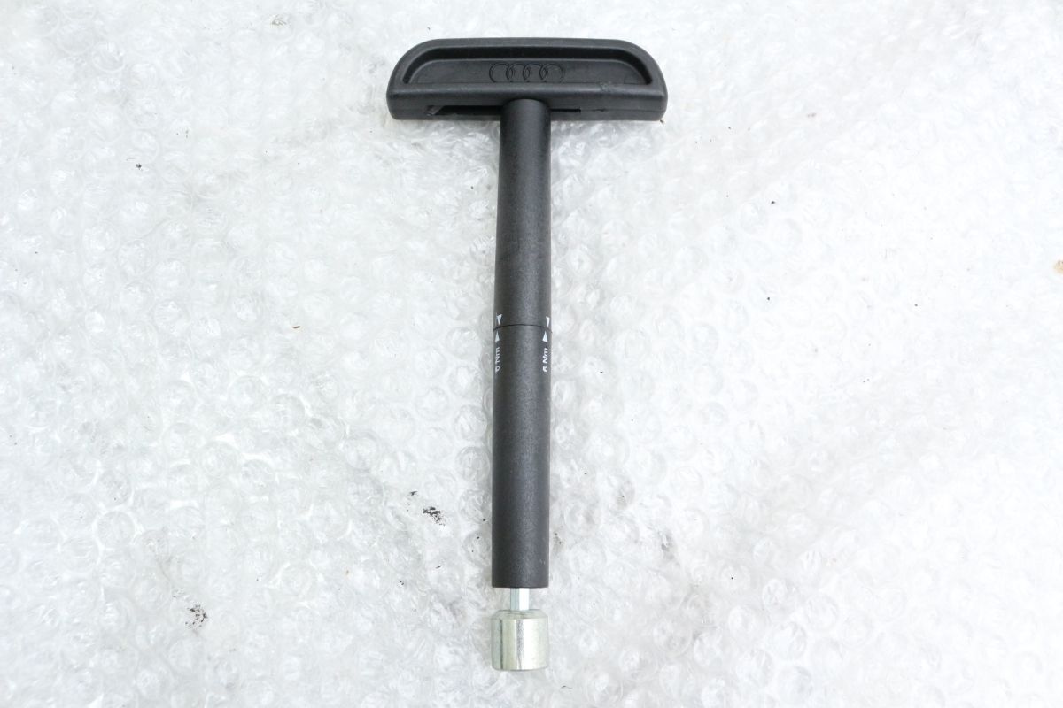未使用品】アウディ FY Q5 純正 ベースキャリア 1セット 品番