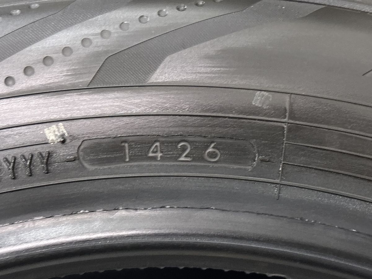 2026年製 新車外し品】ヨコハマ アドバン V03 225/60R18 4本