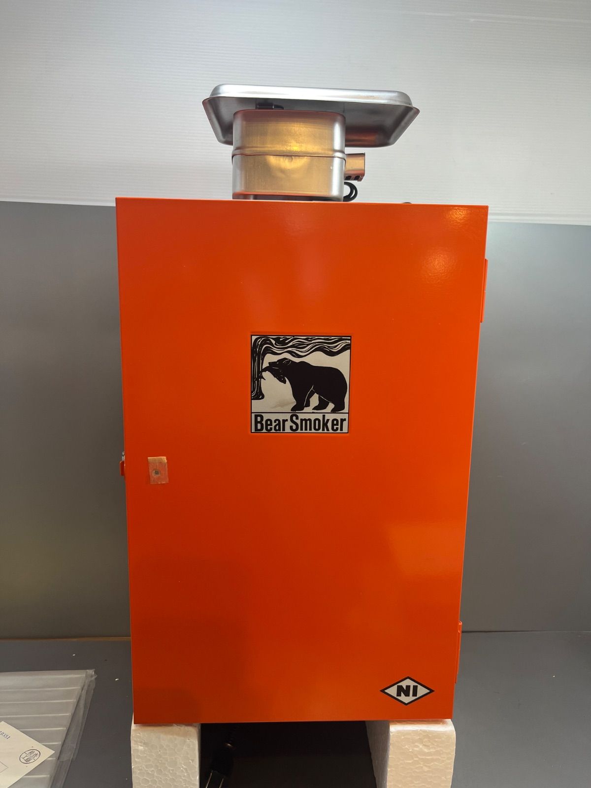 【未使用・保管品】三晃製作所　電気くん製器　煙のでない くん製器 ベア・スモーカー Bear Smoker