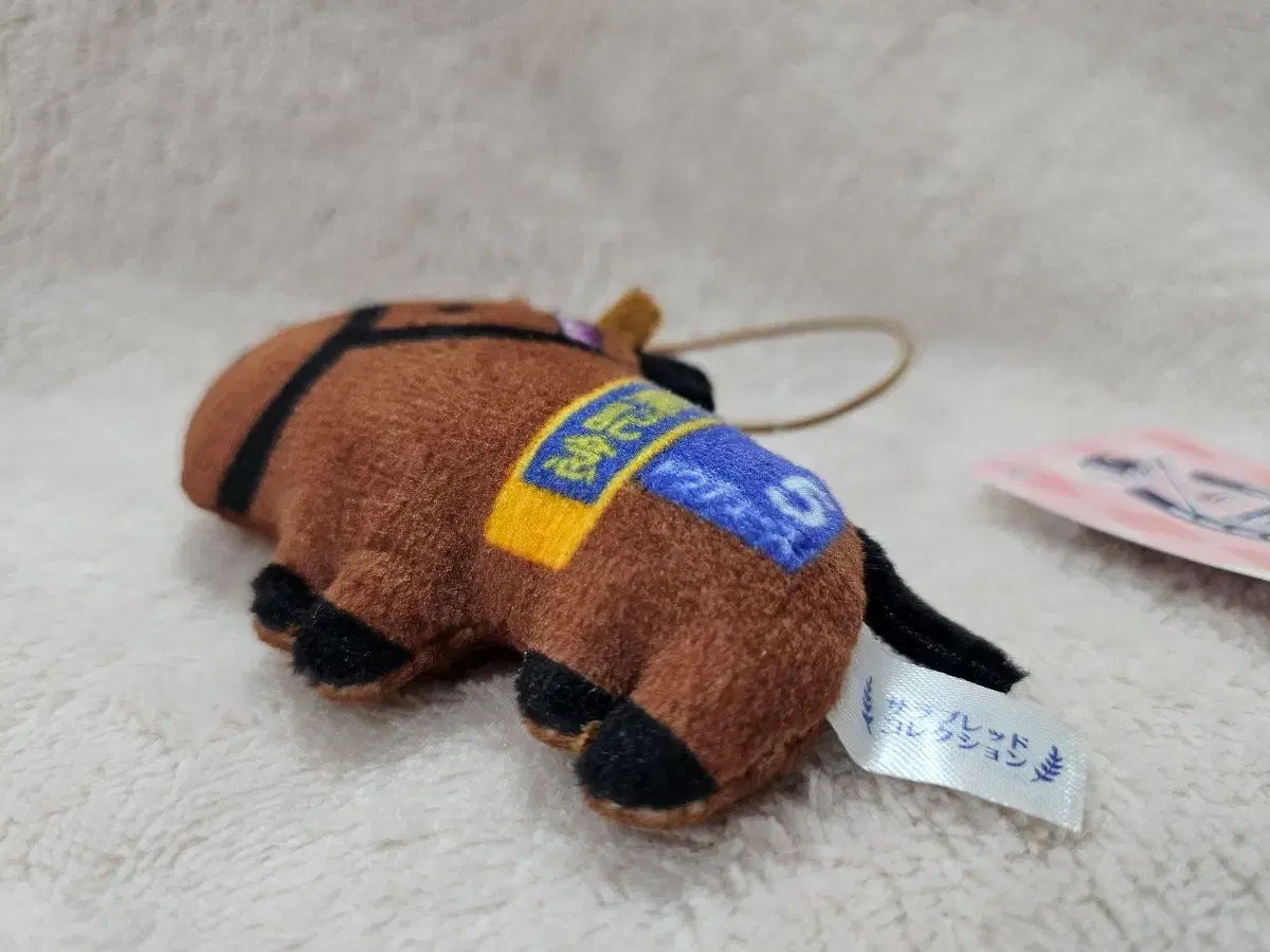 サラブレッド日本競馬マスコットぬいぐるみキーホルダー - メルカリ