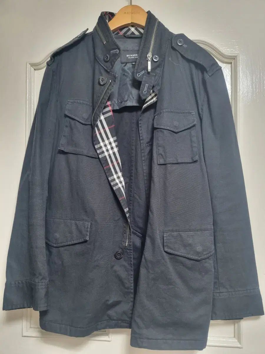 バーバリー ジャケット 出品
