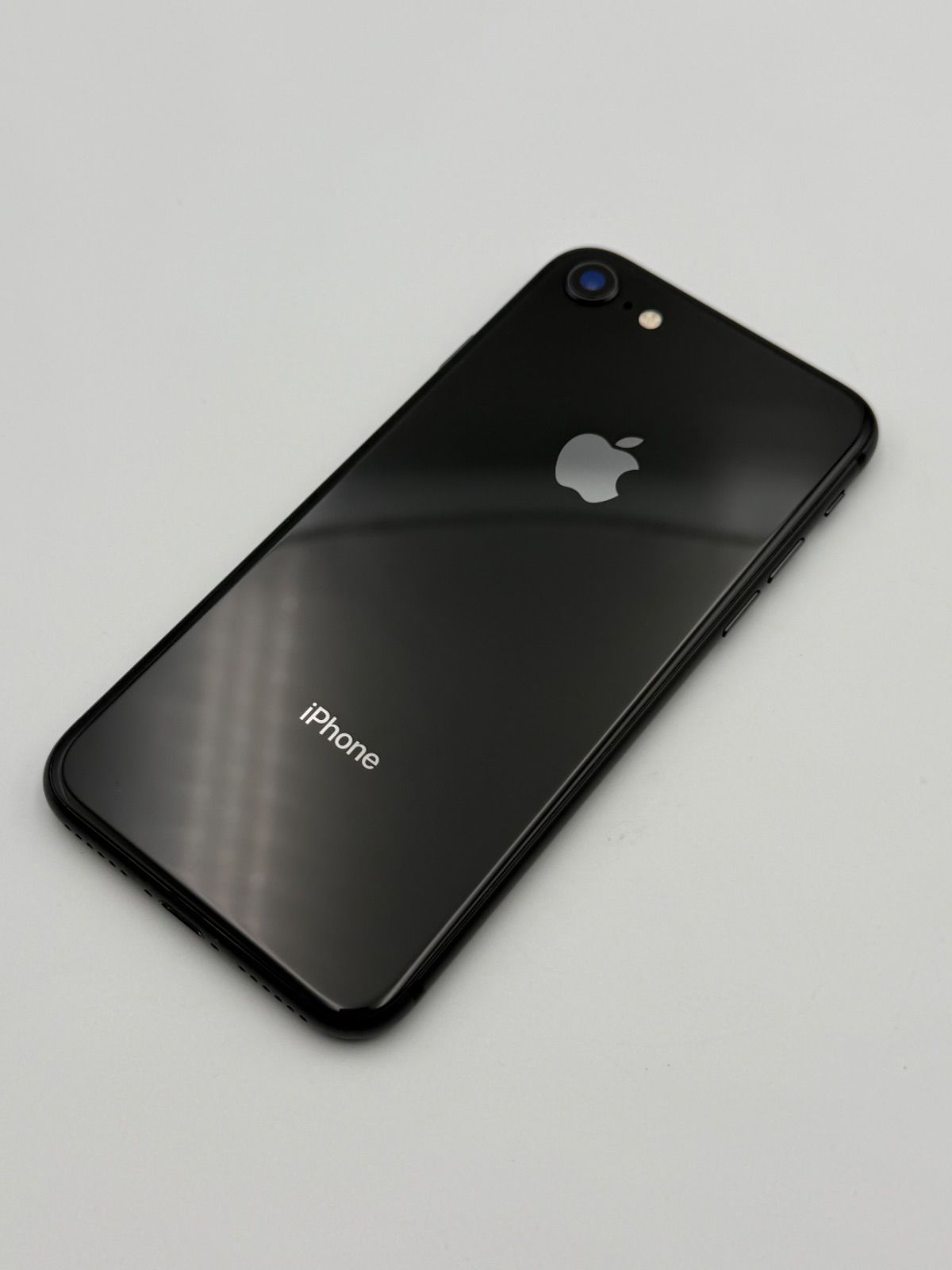 大容量バッテリー新品交換済み 100％ SIMフリー iPhone8 256GB スペースグレイ 黒 シムフリー シムロック解除済み