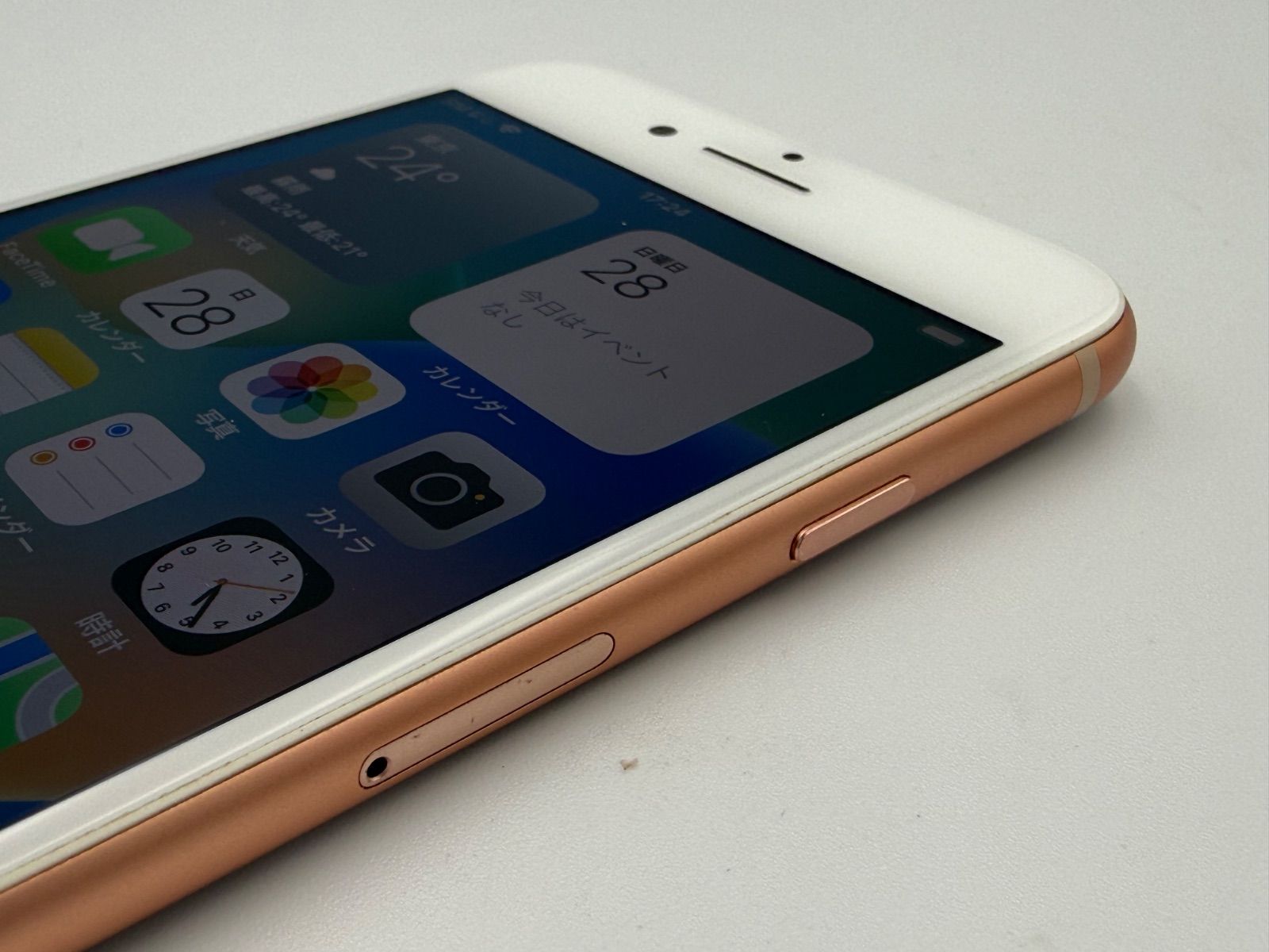 大容量バッテリー新品交換済み 100％ SIMフリー iPhone8 256GB