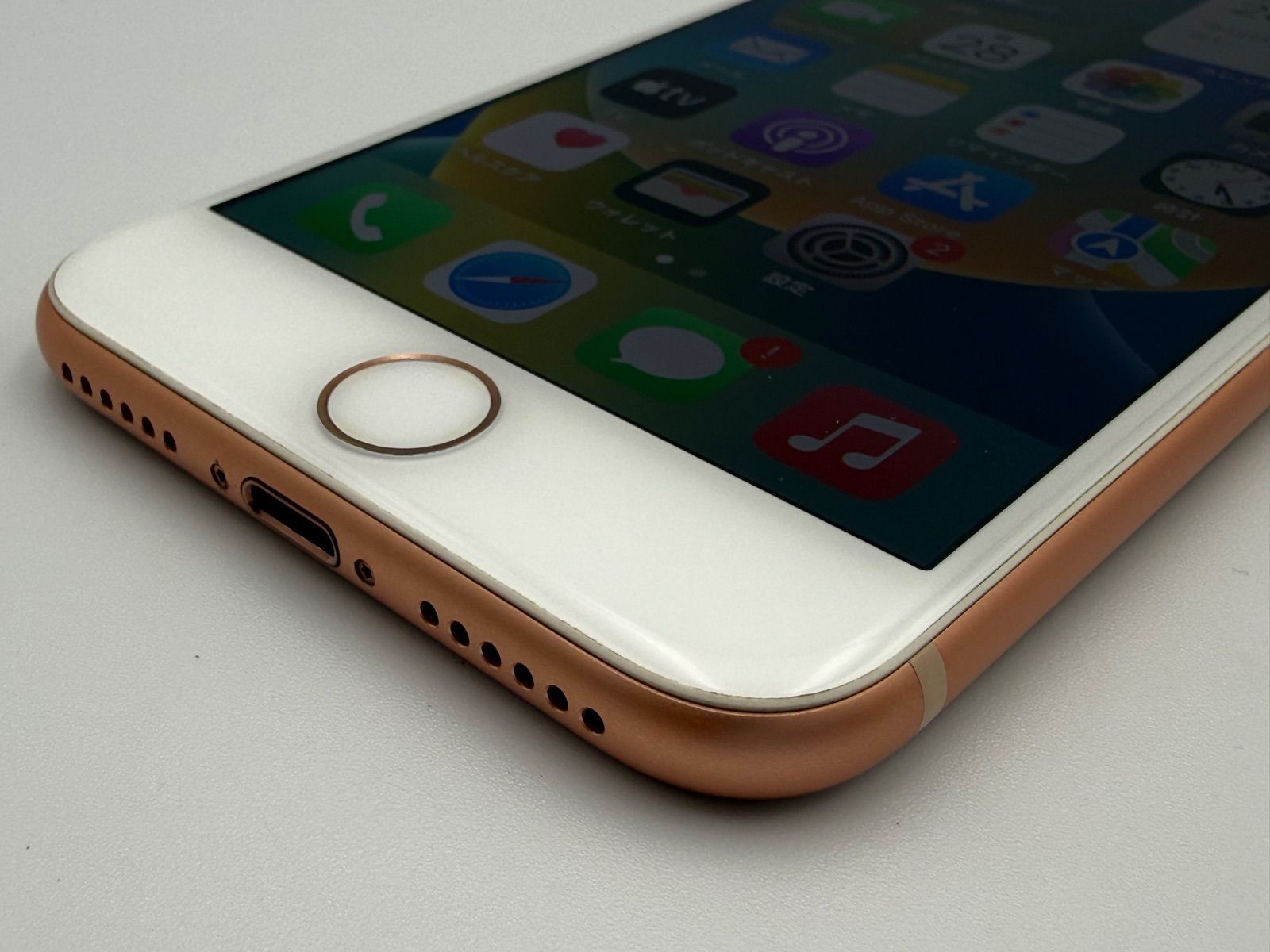 大容量バッテリー新品交換済み 100％ SIMフリー iPhone8 256GB