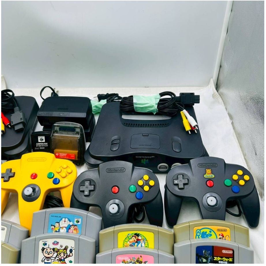 Retropedia スーパーレトロシステム 本体とコントローラー2つ　新品 送料無料】懐かしの名作多数 Nintendo64 本体2台 コントローラー5個
