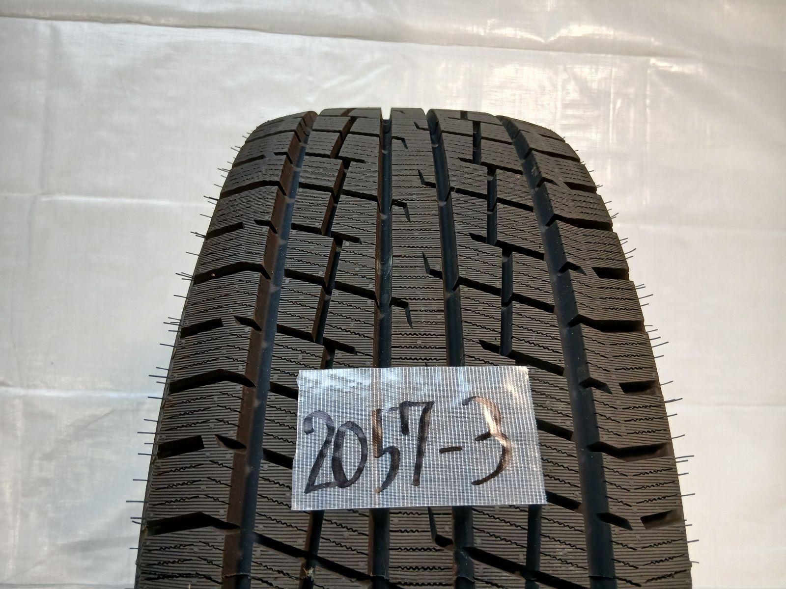 極上品』『タイヤ2025年製』17インチ アルミホイール＆スタッドレス