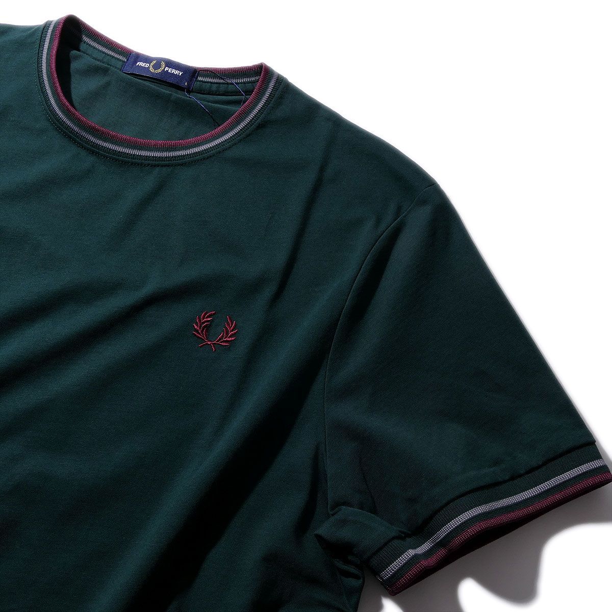 フレッドペリー ツインティップ Tシャツ M1588V 85A GRASSROOTS FRED PERRY メンズ レディース ユニセックス 半袖 2026年春夏 2026SS