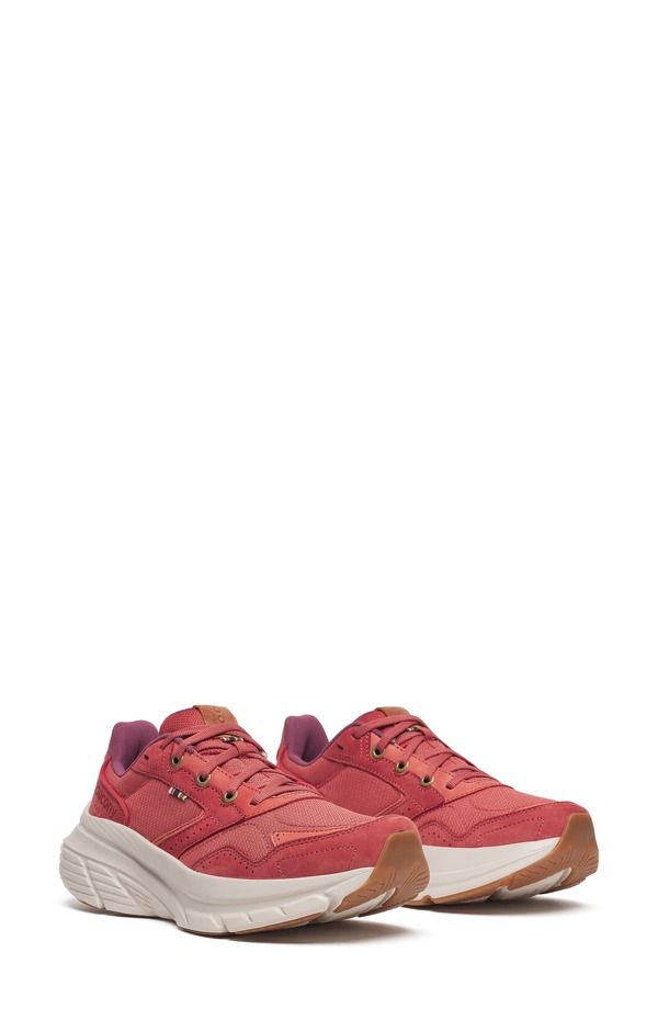 サッカニー レディース シューズ スニーカー Saucony Guide Metro Sneaker Brick