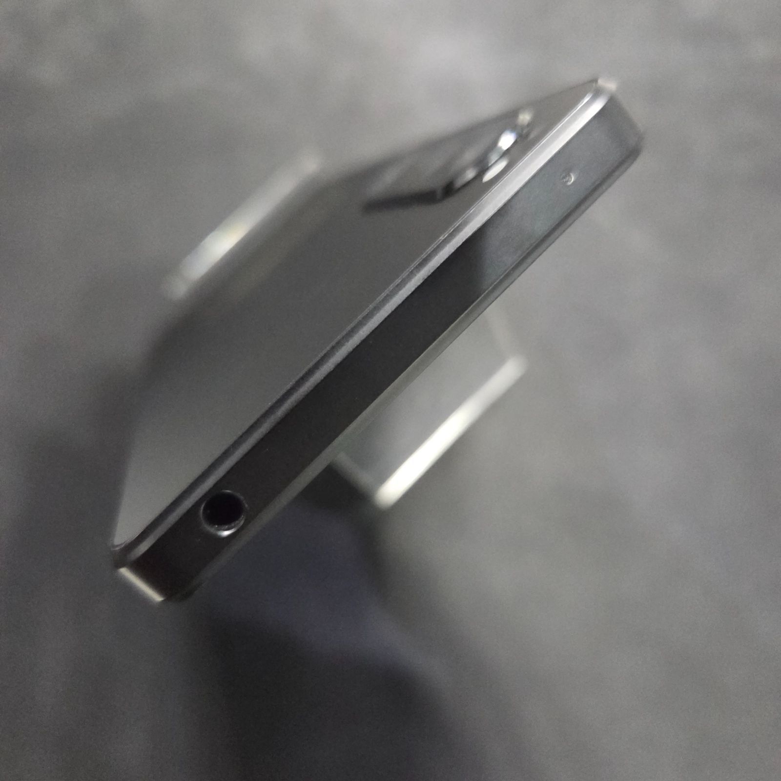 【中古品】Xperia 1IV docomo 256GB SO-51C ブラック