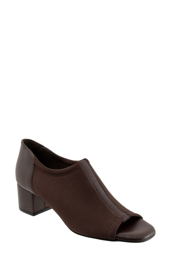 トロッターズ レディース シューズ ヒール Trotters Lennon Peep Toe Block Heel Pump Dark Brown ブラウン