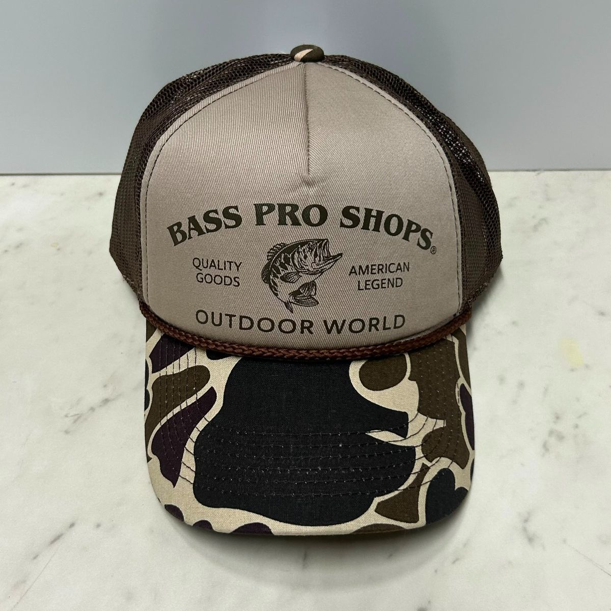 米国最大級のアウトドア店「Bass shops⁄バスプロショップ」の pro Pro