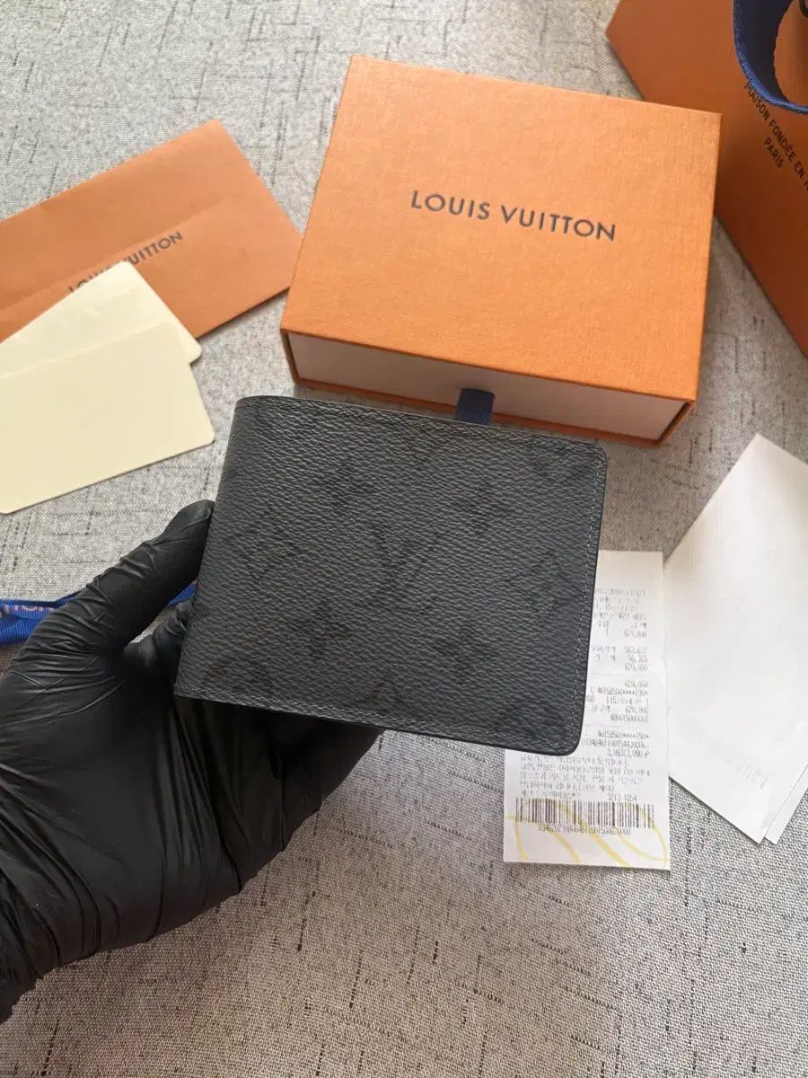 新品/新モデル Louis Vuitton ルイヴィトン リバース REVERSE リバース 二つ折り財布 フルセット