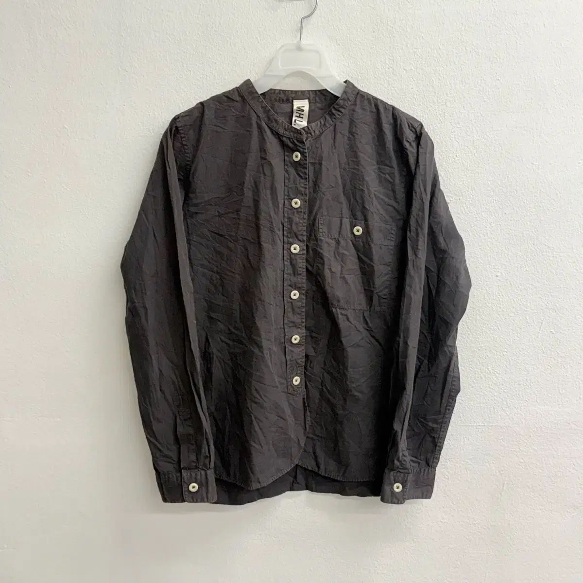 MHL マーガレットハウエル ノンカラー ボタン ブラウン シャツ 2