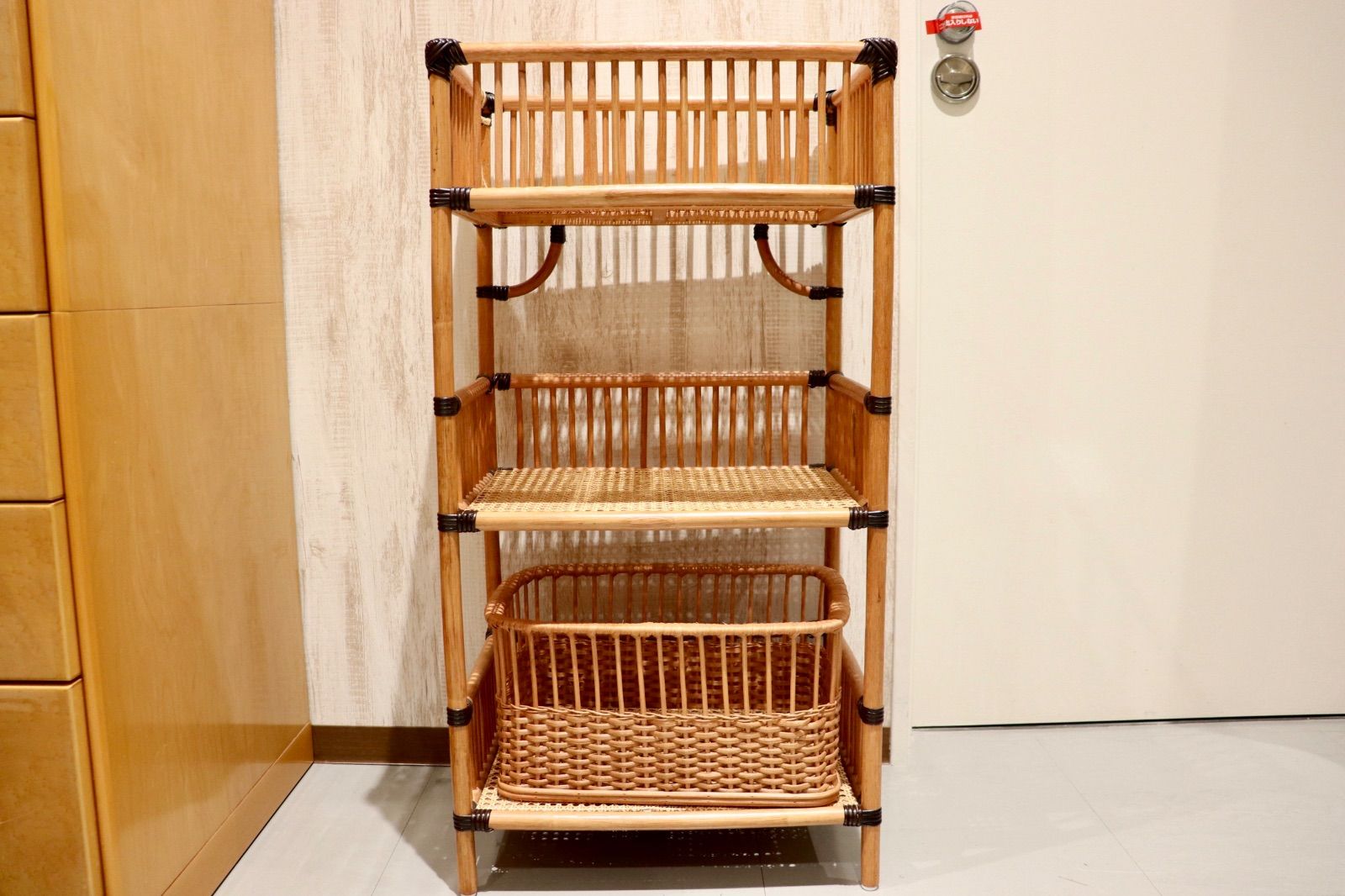 GMIS183A◯山形 ツルヤ商店 ラタン ランドリーラック 籐 籐カゴ 籐家具 収納家具