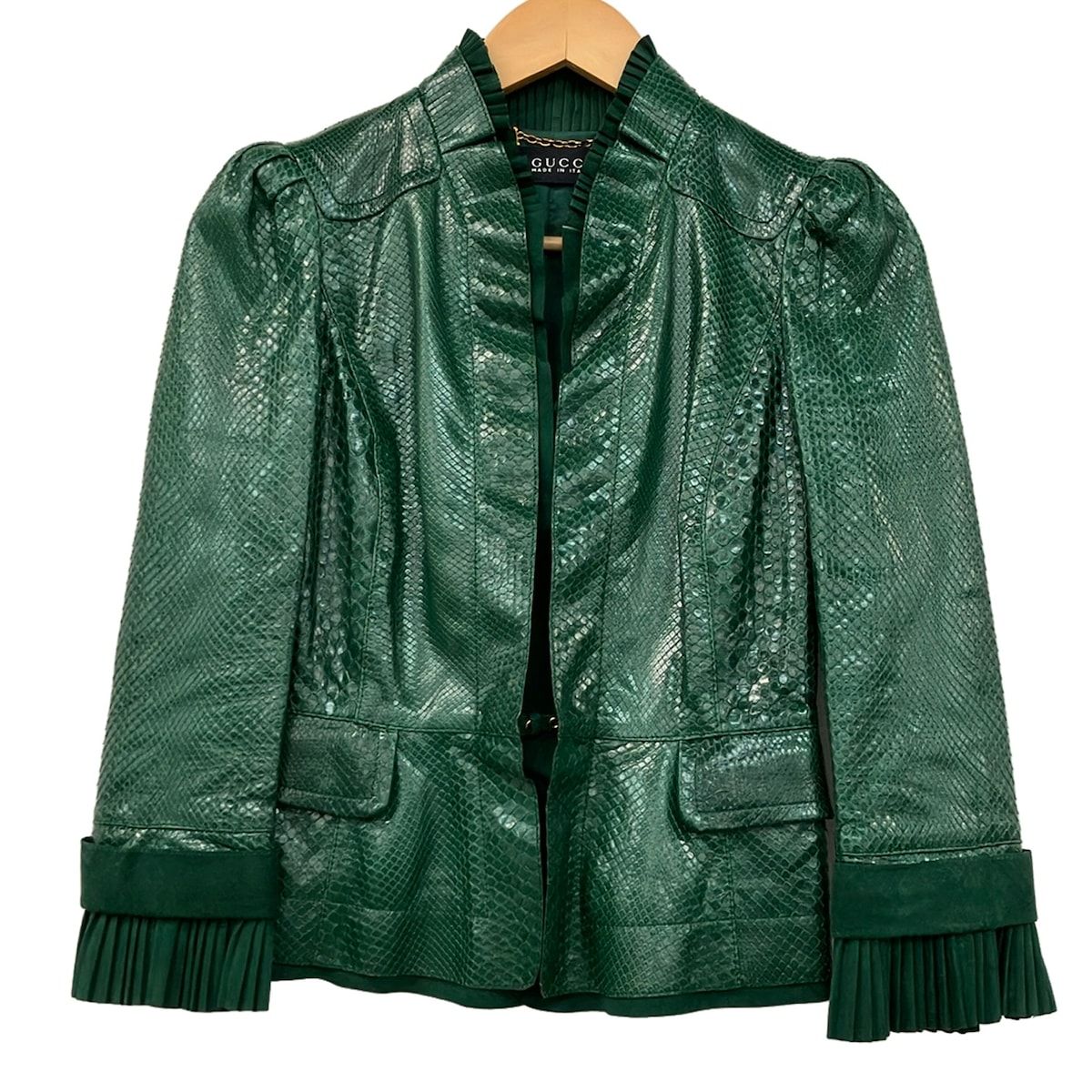 GUCCI(グッチ) ジャケット サイズ40 M レディース - グリーン 長袖/パイソン/フリル/秋