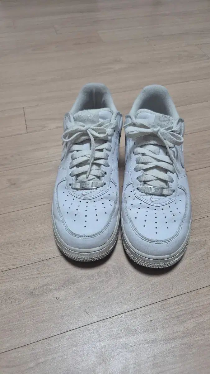 シュプリーム NIKE エアフォース 1 オールホワイト 265