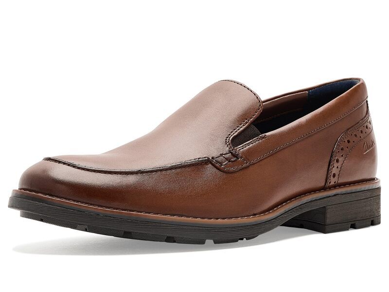 クラークス メンズ シューズ スリッポン・ローファー Clarks Emmet Step Tan Leather タン