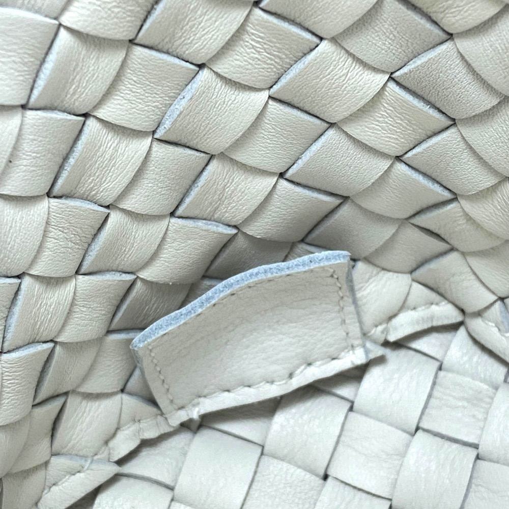 美品 BOTTEGA VENETA ボッテガヴェネタ イントレチャート 小物入れ