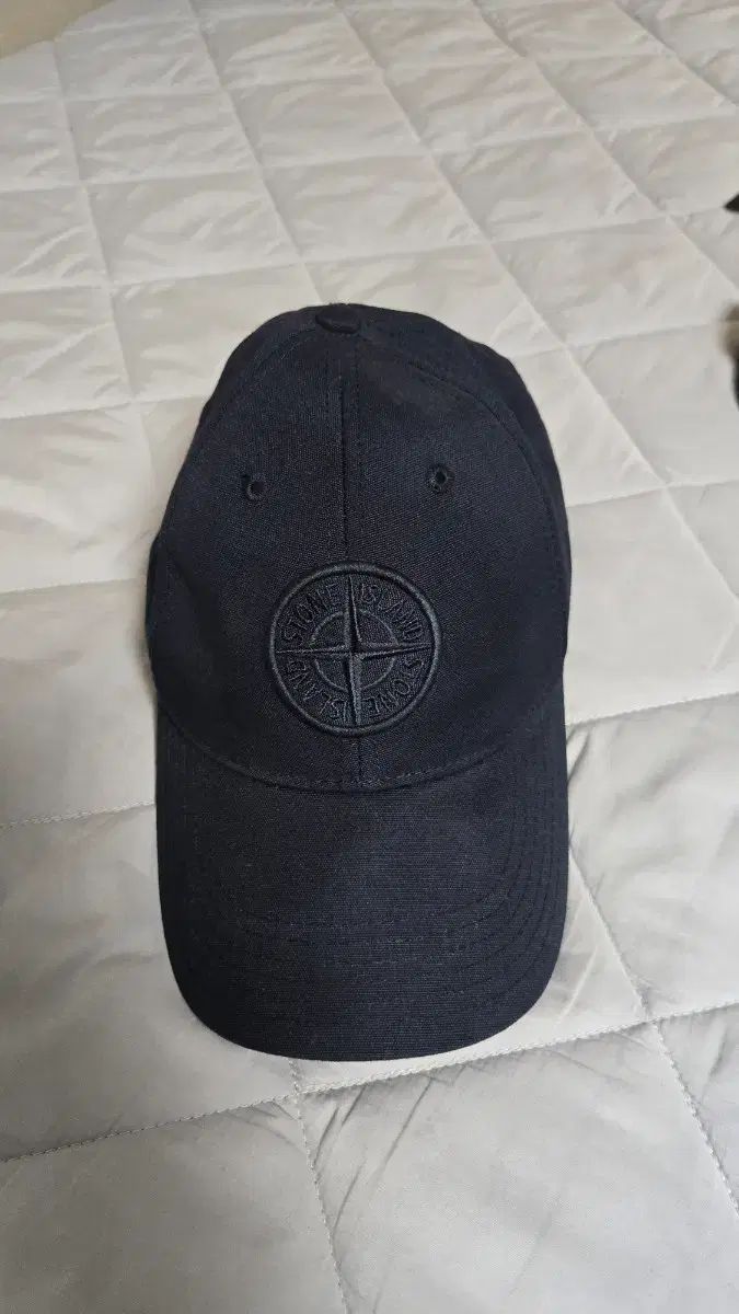 (ほぼ新品) ストーンアイランド ストーン ウール 帽子