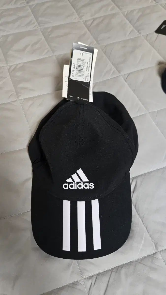 (未使用 新品) アディダス 帽子