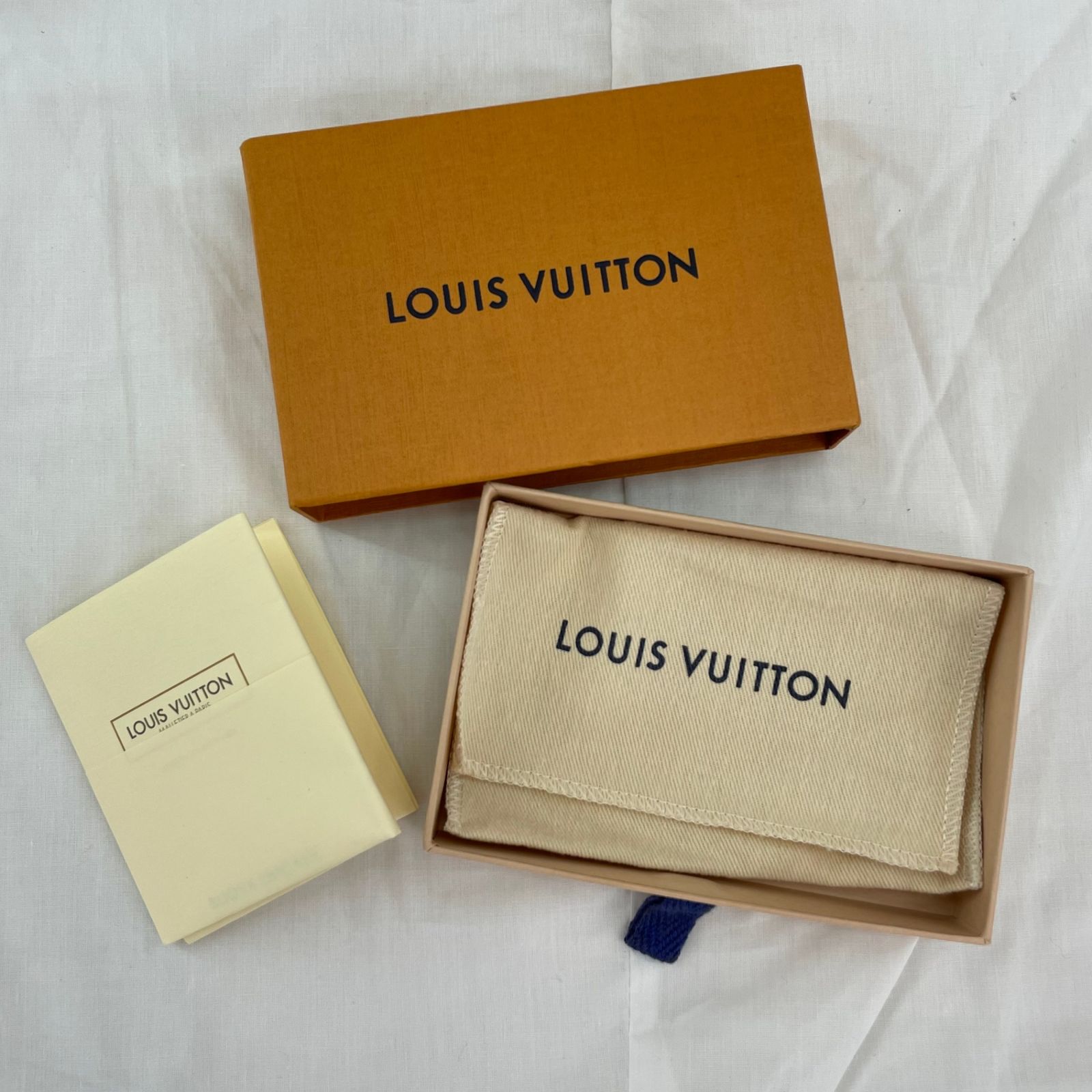 Louis Vuitton ルイヴィトン モノグラム ブラスレ LVコンフィ