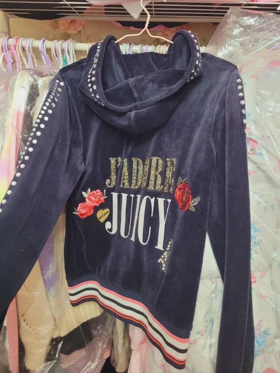 JUICY COUTURE フーディー ネイビー S