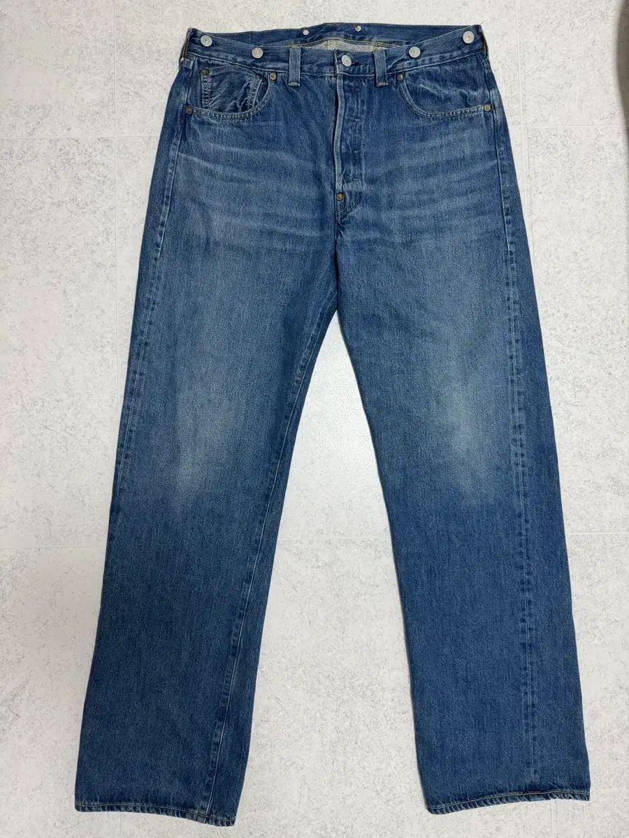 LVC 33501-0051 bamoose 32/32