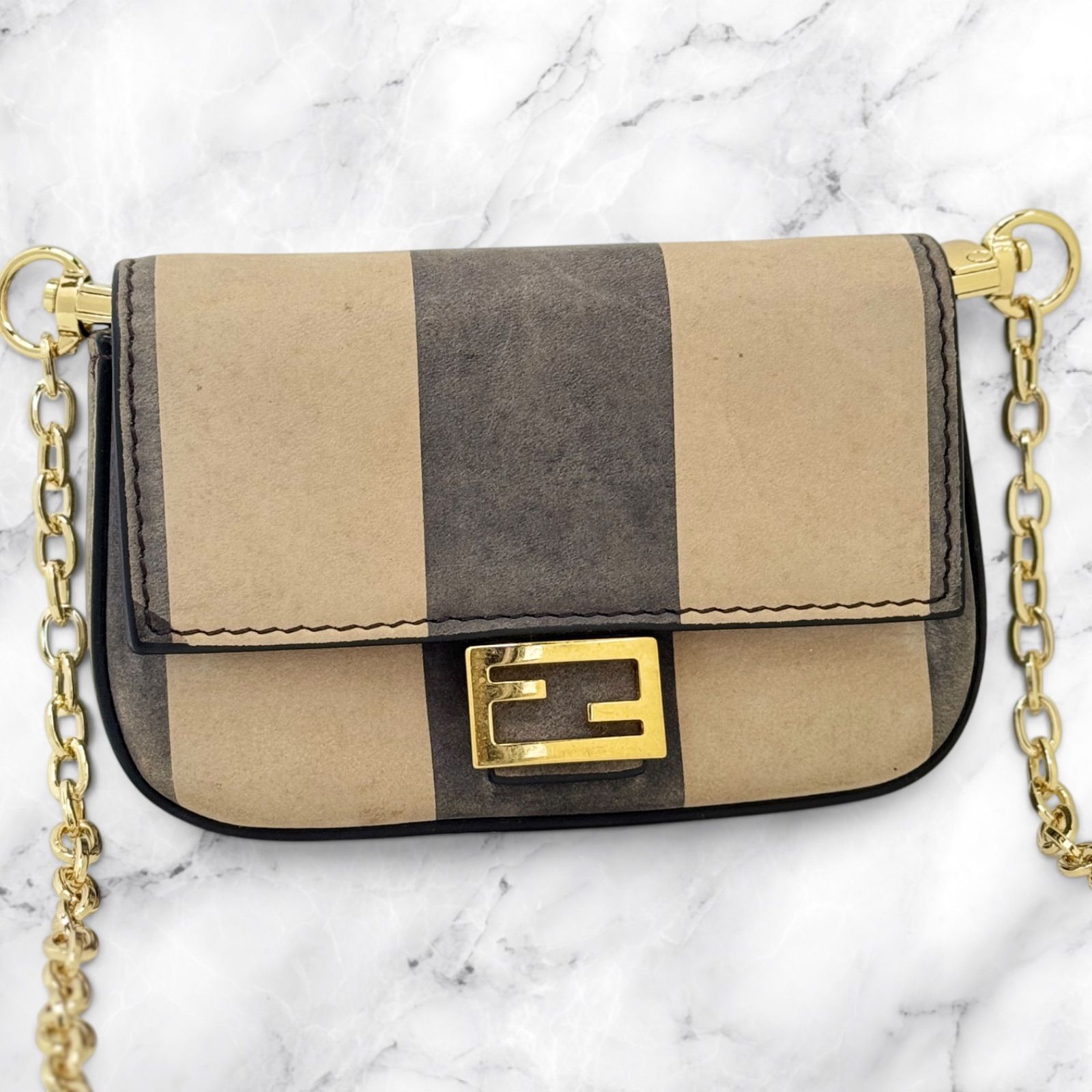 フェンディ　ナノバケット　付属ポーチ 希少 FENDI フェンディ ペカン ナノバケット ポーチ チャーム チェーン