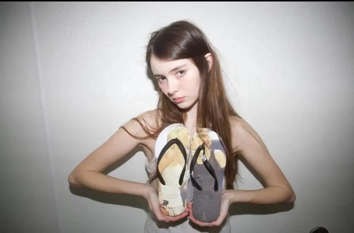 Praying プレイング KITH(キス) サンダル Praying プレイング KITH(キス) サンダル