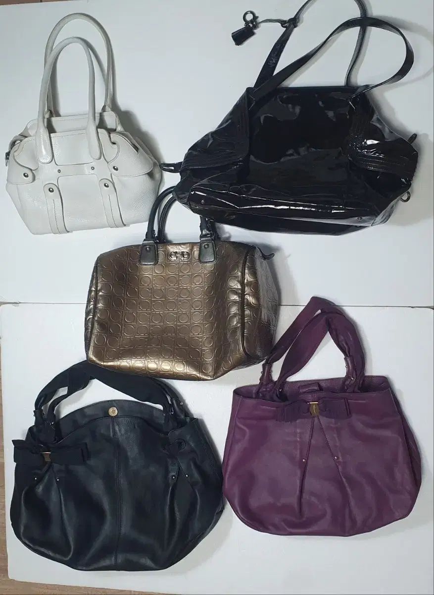 正規品 ㅡFERRAGAMO フェラガモ ㅡ個
