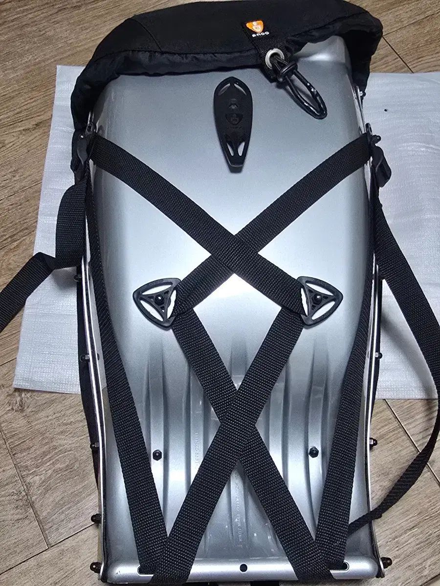 ERGO エルゴ ハードシェルバックパック TECHNO テクノ 25L エルゴ ERGO