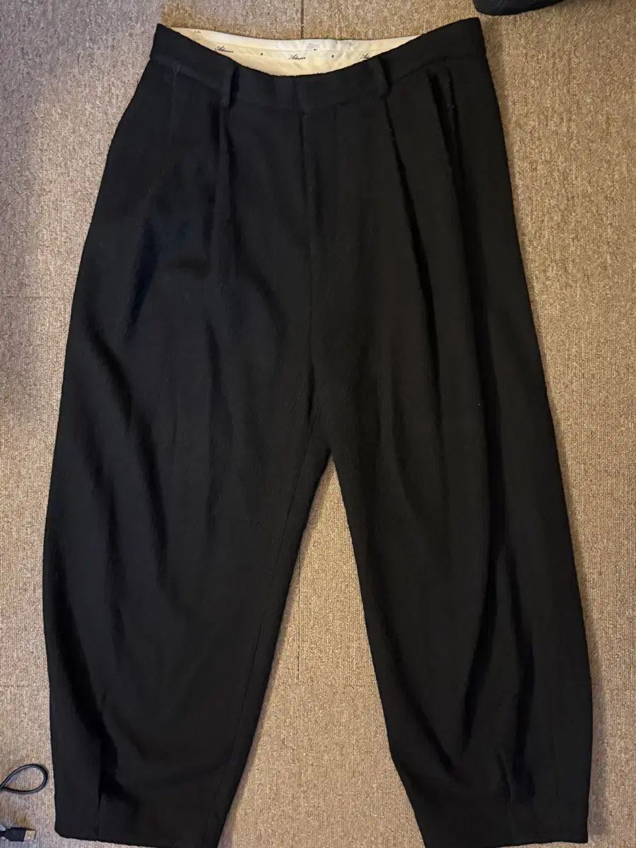 ADER ERROR アルディン スラックス ヌアール A3