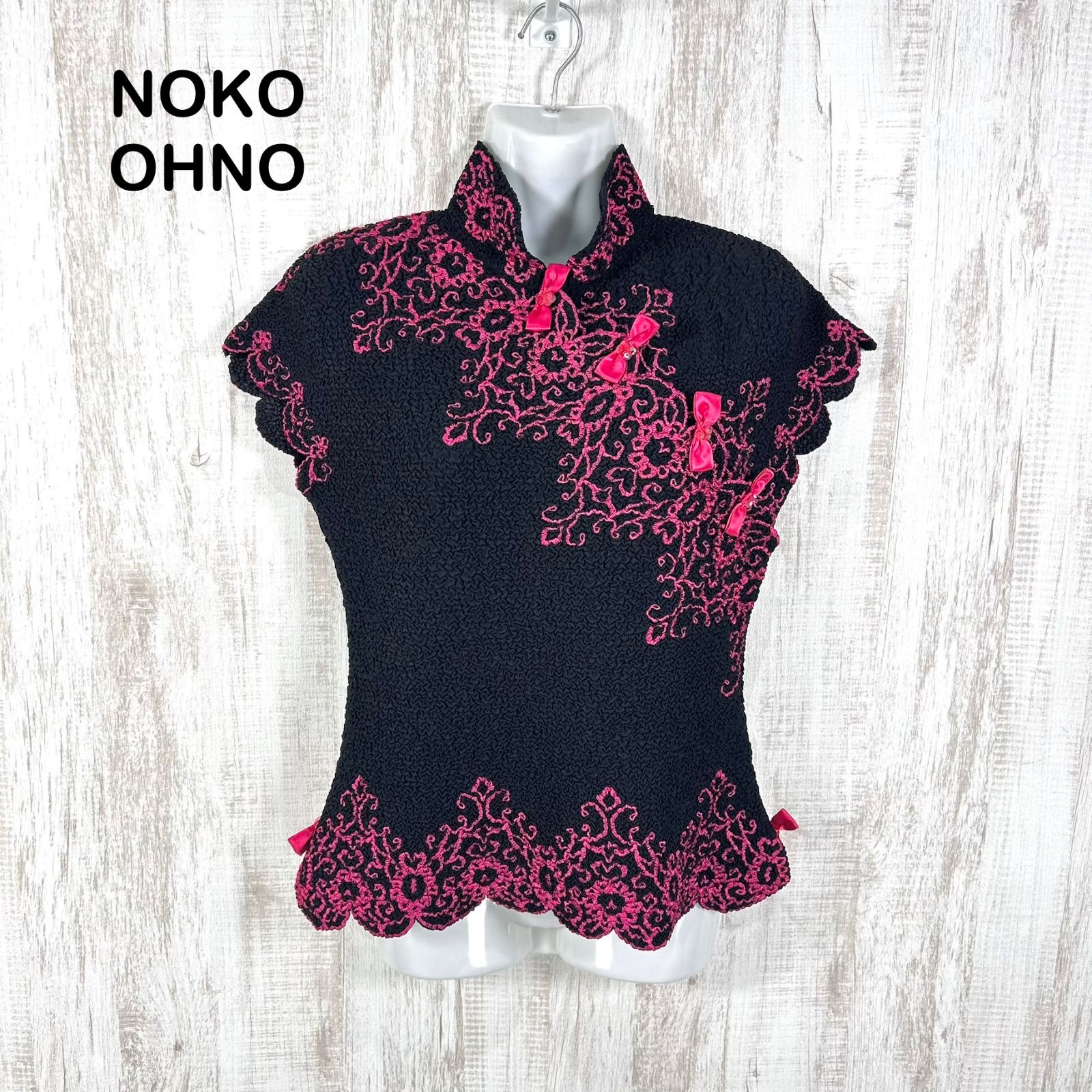 NOKO OHNO チュニックジャケット ドット 花 38　美品　M ノコオーノ 美品 NOKO OHNO チュニックジャケット ドット 花 38 美品 M