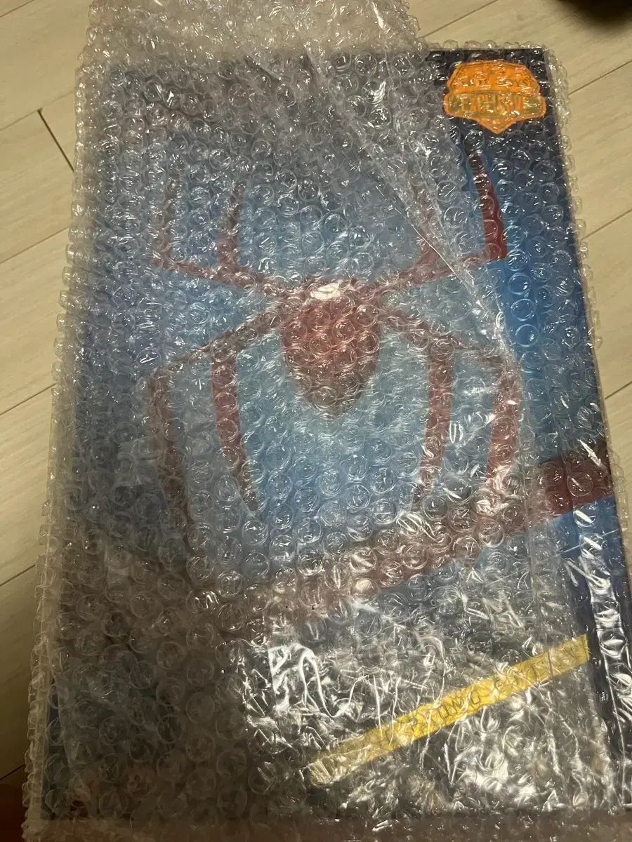 ホットトイズ スパイダーマン FINAL スイングスーツ