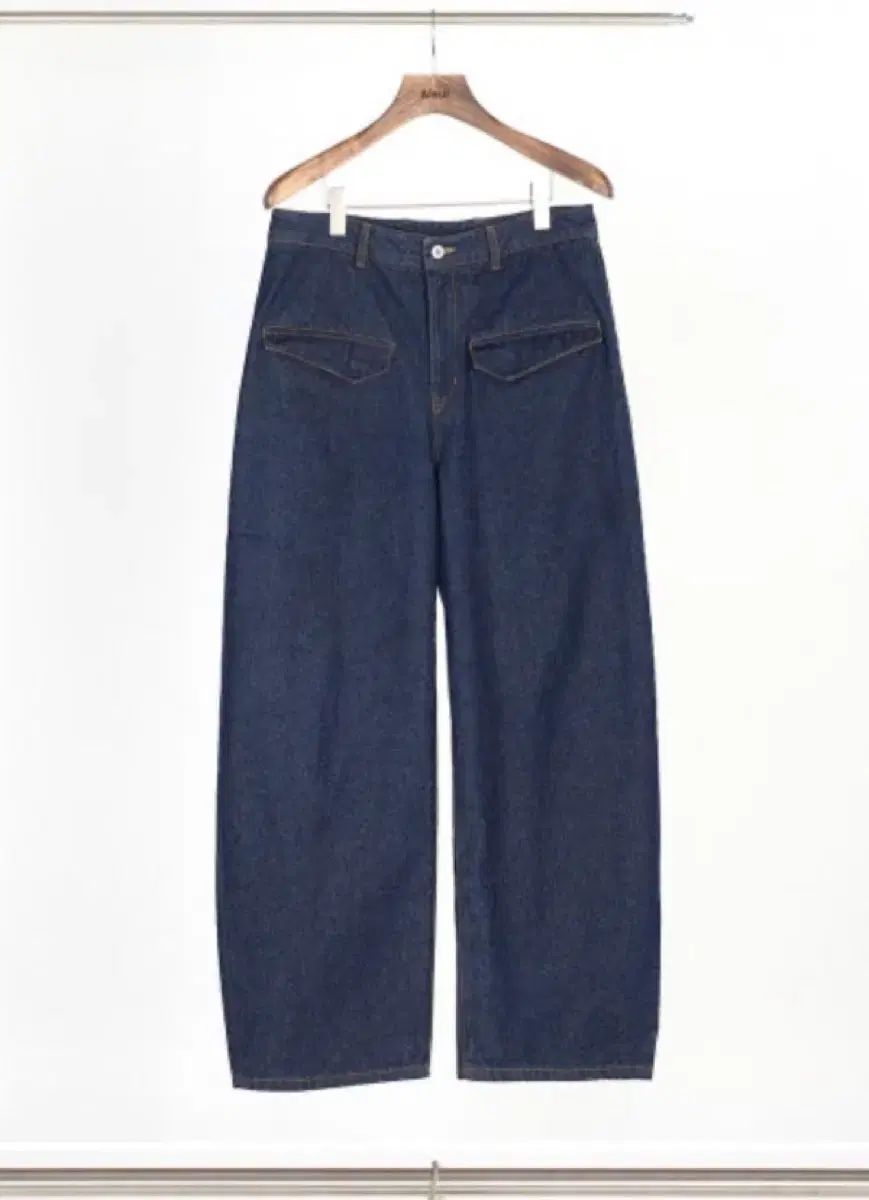 48 アイエル カーブジーン Indigo