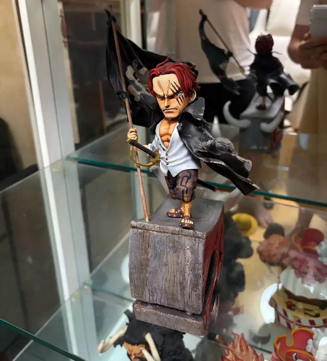 ONE PIECE シャンクス レジン フィギュア