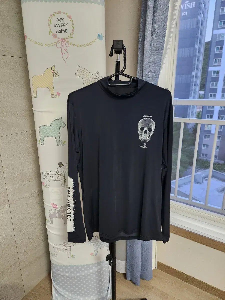 アメイジング ハイクオリティ 長袖 接触冷感 インナーTシャツ ブラック 100