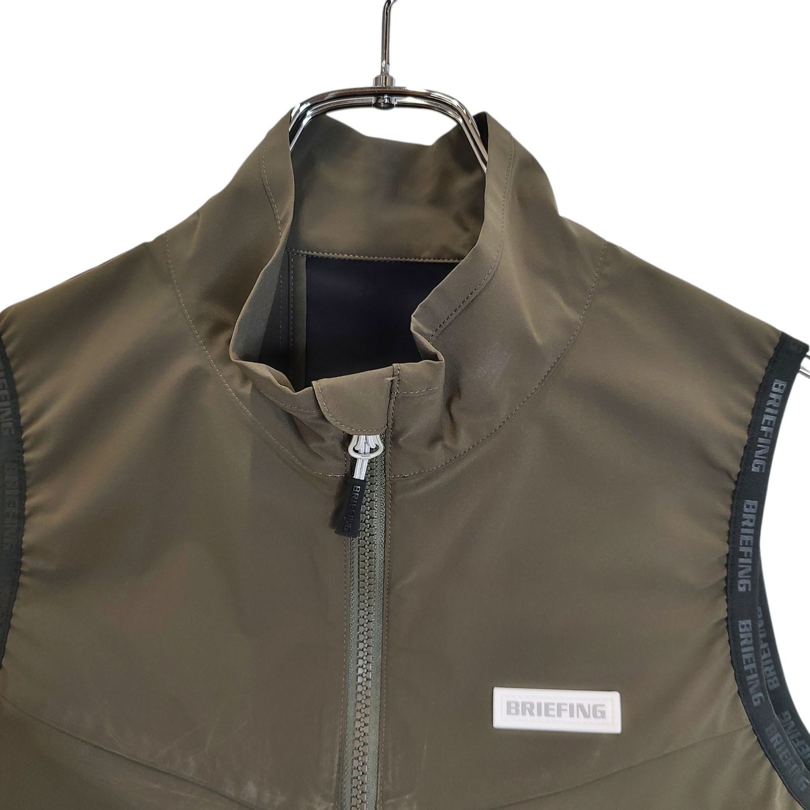 【新品・タグ付き】BRIEFING レディース ベスト オリーブ カーキ S BRIEFING GOLF ブリーフィングゴルフ ジップアップ ベスト BRG213W12